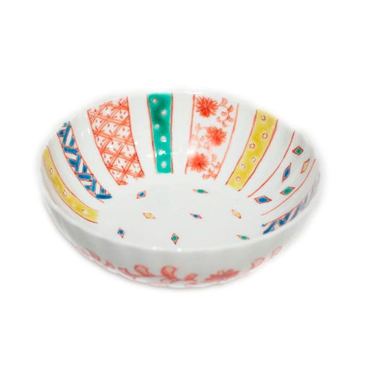 [Eisyou] 4" chrysanthemum-shaped bowl with design of komon-zukushi pattern