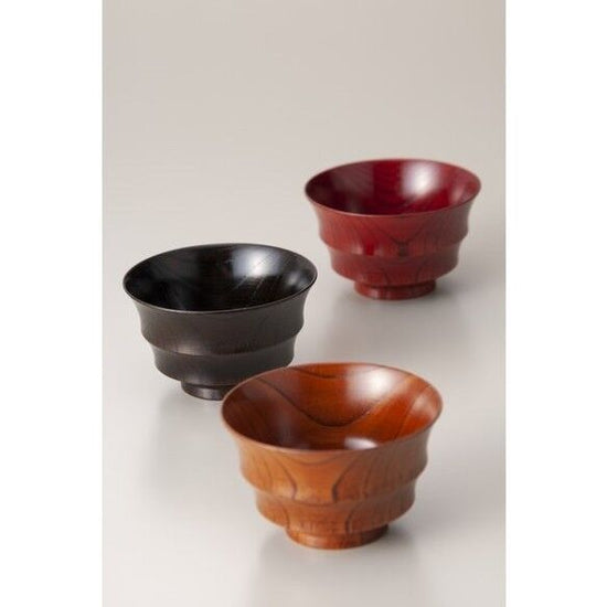 Sake cup, Japanese sake, cold sake, Yamanaka Lacquer ware, Made in Japan <Zelkova 2.8 komagata sake cup, kurozuri> SX-0575