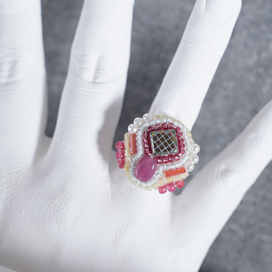 Chatty ring 73 free size bead embroidery ring pink square multicolor