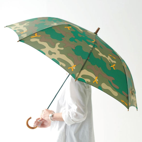 Large umbrella "camouflage