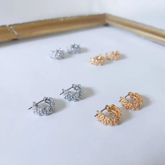 Awajimusubi Hoop Pierced earrings / Clip-on earrings