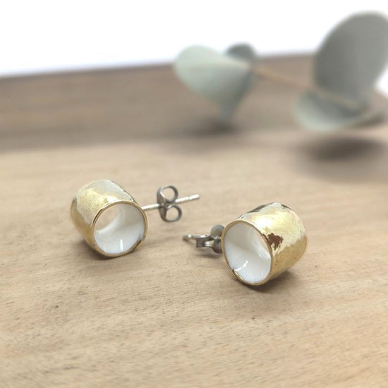 roll cake* 1 pair of Pierced earrings (Brass Pierced earrings)