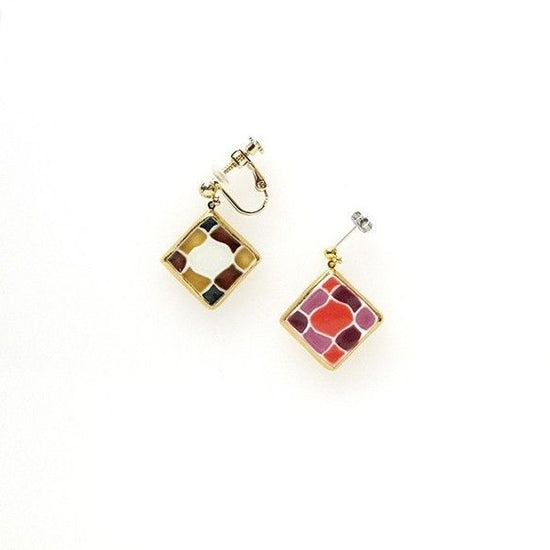 Rantan Clip-on earrings