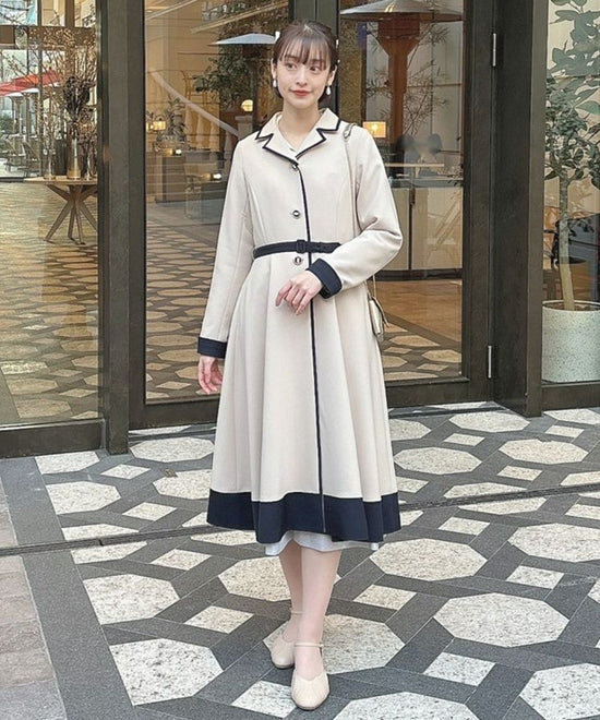 Cameo Button Bicolor Coat