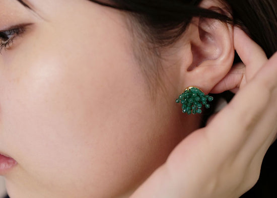 Coral Green Onyx Pierced earrings