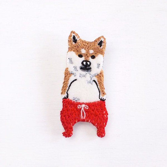 [Old work] Pokeface Shiba-less brooch, red tights, Shiba-inu badge