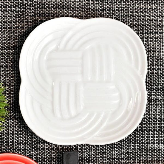 White Porcelain Yui Small Dish, white type, Japanese tableware, small dish, made in Japan, Minoyaki