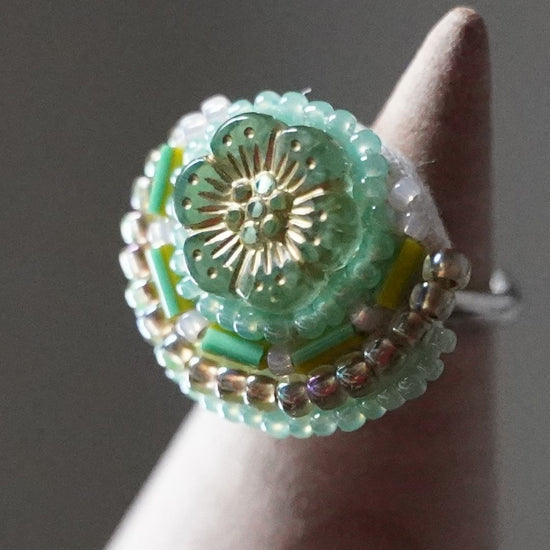 Chatty ring 29 free size beaded embroidery ring flower green colorful pastel clear