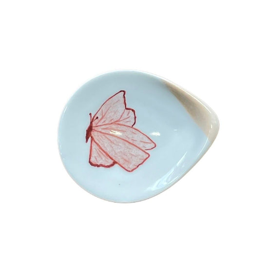 [Butterfly design bean dish