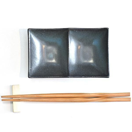 Dark blue two dividers, small, black Japanese tableware, divider plate, made in Japan, Minoyaki, stylish, modern