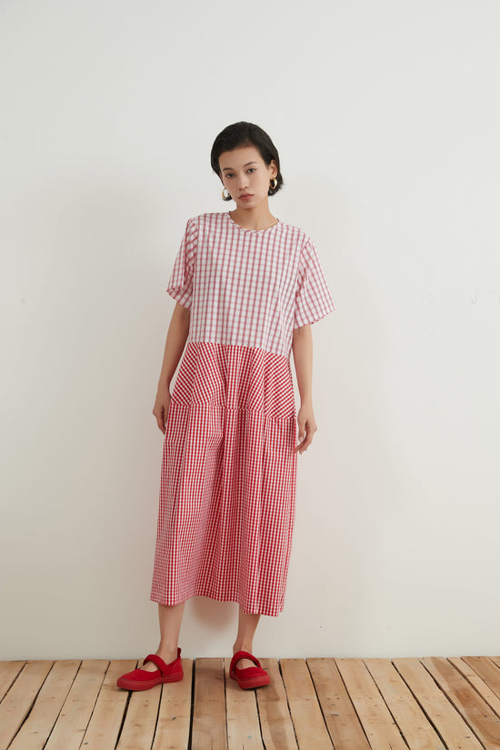 WOVEN CHECK PANEL DRESS Check panel dress/dress