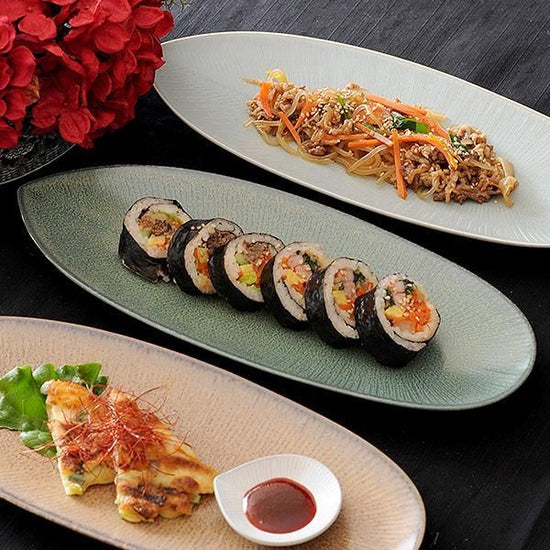 Moa Kiln Changed Green 32cm Long Plate, Large, Green Type, Western Tableware, Platter, Deformed Plate, Made in Japan, Minoyaki, Cafe Style, Stylish, Modern