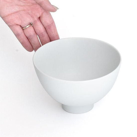 Cuisine Stone Mat Bowl M White Type Western Tableware Round Bowl Tea Bowl Made in Japan Minoyaki Fashionable Modern