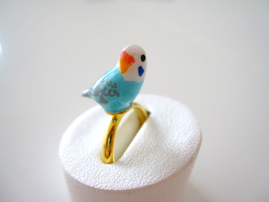 Budgie (Emerald) Ring