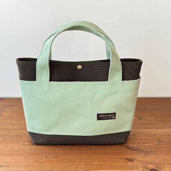 <New Products>S Tote of Solid Canvas** Amber