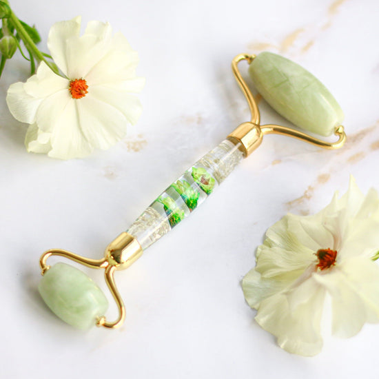 Crystal Face Roller <Jade> <Flower