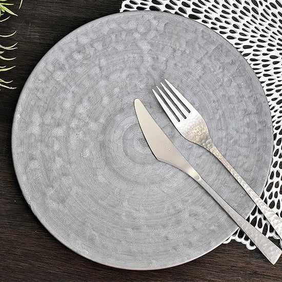 Ibushi-Silver Rolled 24cm Round Plate, black type, Japanese tableware, round medium plate, made in Japan, Minoyaki, stylish, modern