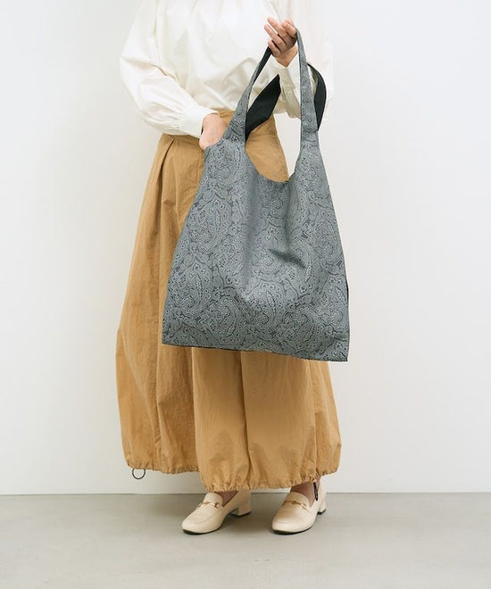 TWINS bag <L> [gray paisley × black karesansui].