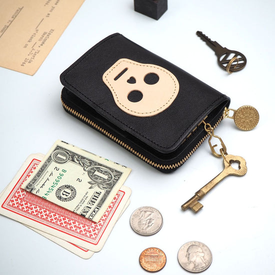 Key Wallet [ Key Case + Mini Wallet ](Skull Patchwork / Black) Cowhide Compact Skull
