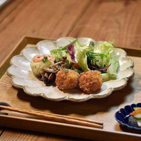 Rinka White 24 Plates White Japanese Tableware Round Medium Plate Made in Japan Minoyaki, Stylish, Modern