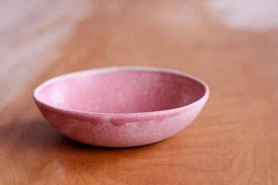 deep dish (dish with a high rim)