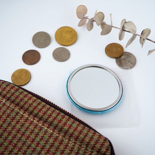 Pouch with Japanese Paper Can Mirror (Blue)