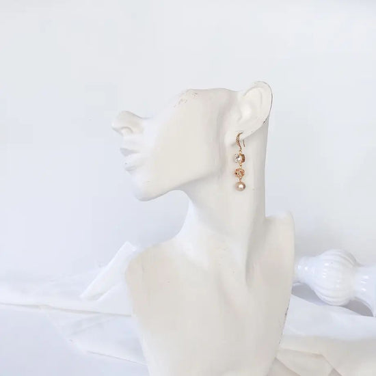 3 Strands Pierced earrings with Tamamusubi Crystal Beads and Cotton Pearls