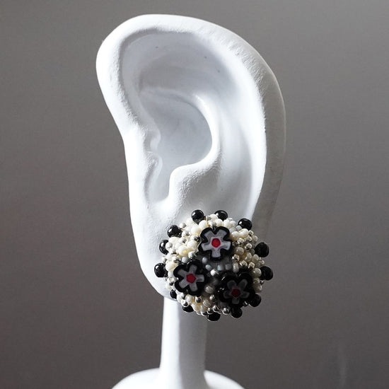 Kitchen 9 Clip-on earrings Pierced earrings Beaded embroidered black silver red large