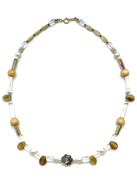 Utopia necklace | leafy