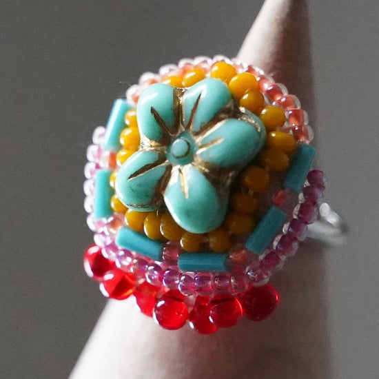 Chatty ring 49 free size beaded embroidery ring flower ethnic green colorful multicolor