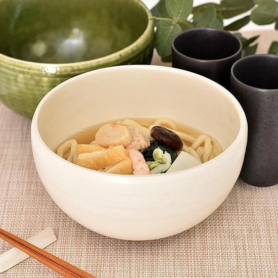 Shiro Seto round rice bowl, white type, Japanese tableware, rice bowl, made in Japan, Minoyaki, stylish, modern