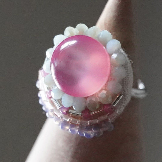 Chatty ring 54 free size bead embroidery ring round pink blue multicolor