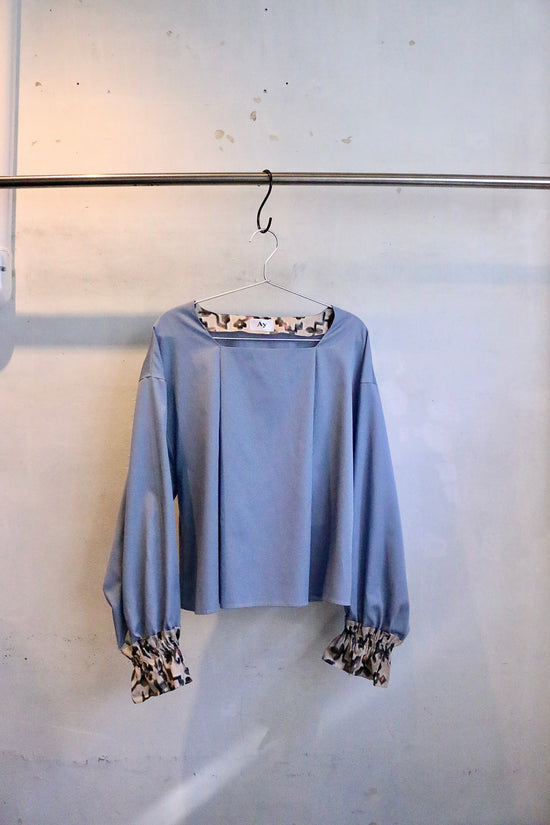 Nadeshiko Meisen Square Neck Blouse -Blue