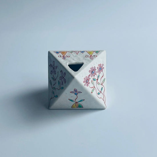 [Ginshu Kiln] Rectangular vase A