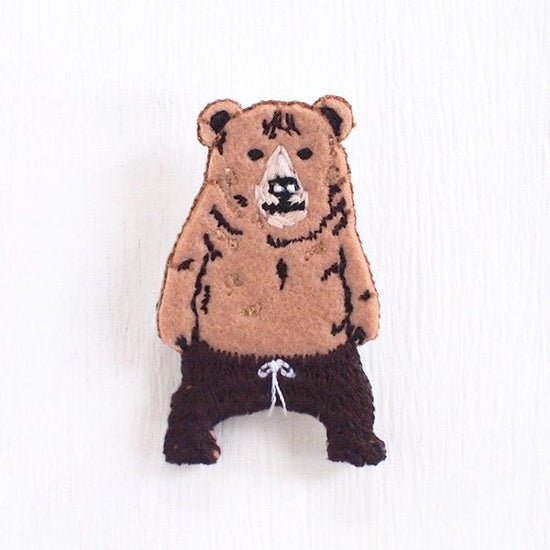 [Old] POKEFACE Bearless Batch Beige Brooch