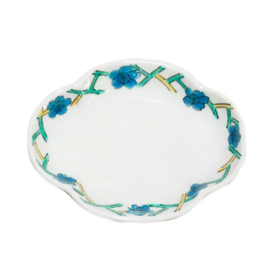 [Eisyou] Three-sided spittoon-shaped dish with design of cherry blossoms in ice crack