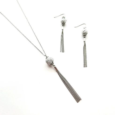 Chain Tassel Necklace Pierced earrings Clip-on Earrings Set