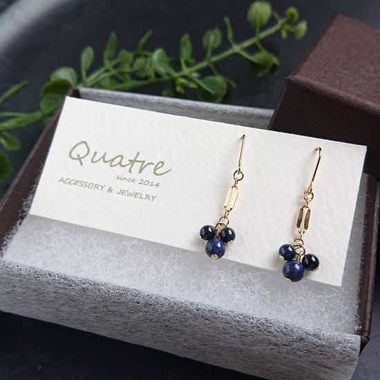 Sapphire Pierced earrings maru