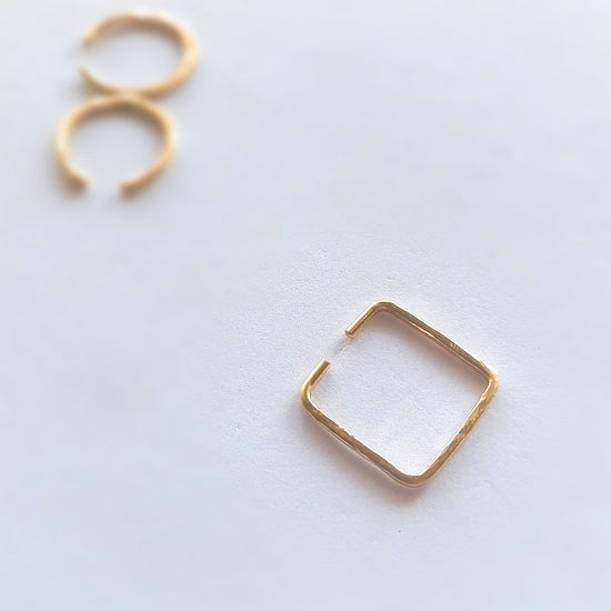 Square ear cuff: hammered finish