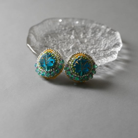 Beaded embroidery Clip-on earrings Pierced earrings 42 Blue leaf Colorful large Surgical stainless steel One-of-a-kind unique