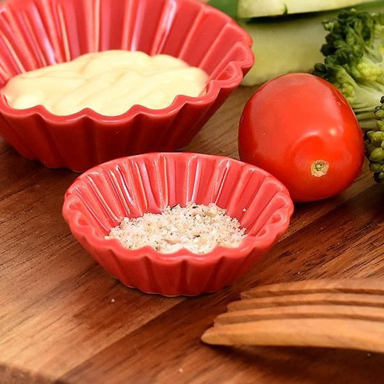 Red Baking Cup Round Small Red Type Western Tableware, Petit Bowl, Made in Japan, Minoyaki, Stylish, Modern