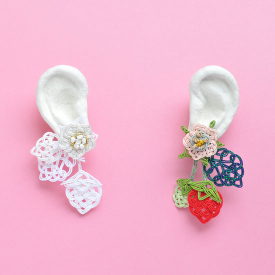 The fruits of imagination "Strawberry"