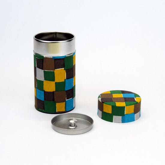 Kyoto Hand-dyed Washi paper, tea can (checkered)