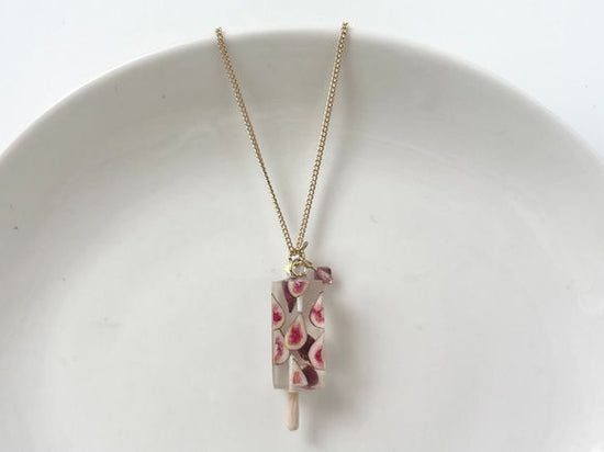 Fig popsicle necklace