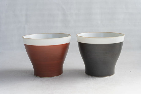 Soba-Soba-no-Kaguchi (red, black, celadon, white porcelain, blue mud)