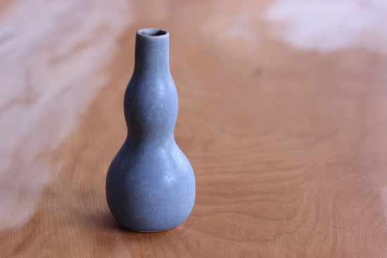 Gourd vase