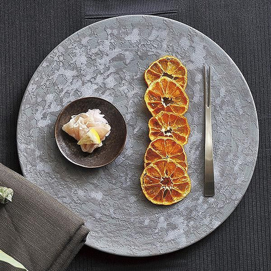 Ibushi-Silver Rolled 24cm Round Plate, black type, Japanese tableware, round medium plate, made in Japan, Minoyaki, stylish, modern