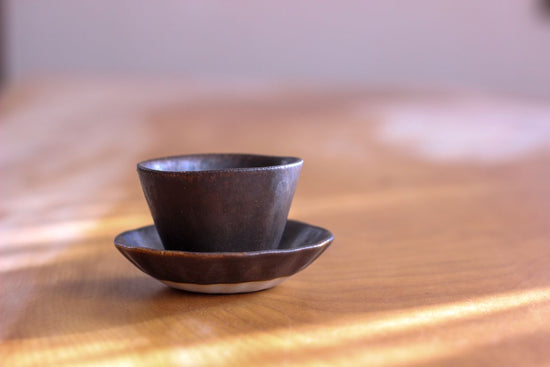cup and saucer