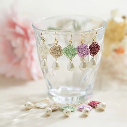 Pierced earrings Clip-on earrings with rape blossoms and cotton pearls