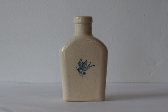 Single Flower Vase Swallow 1